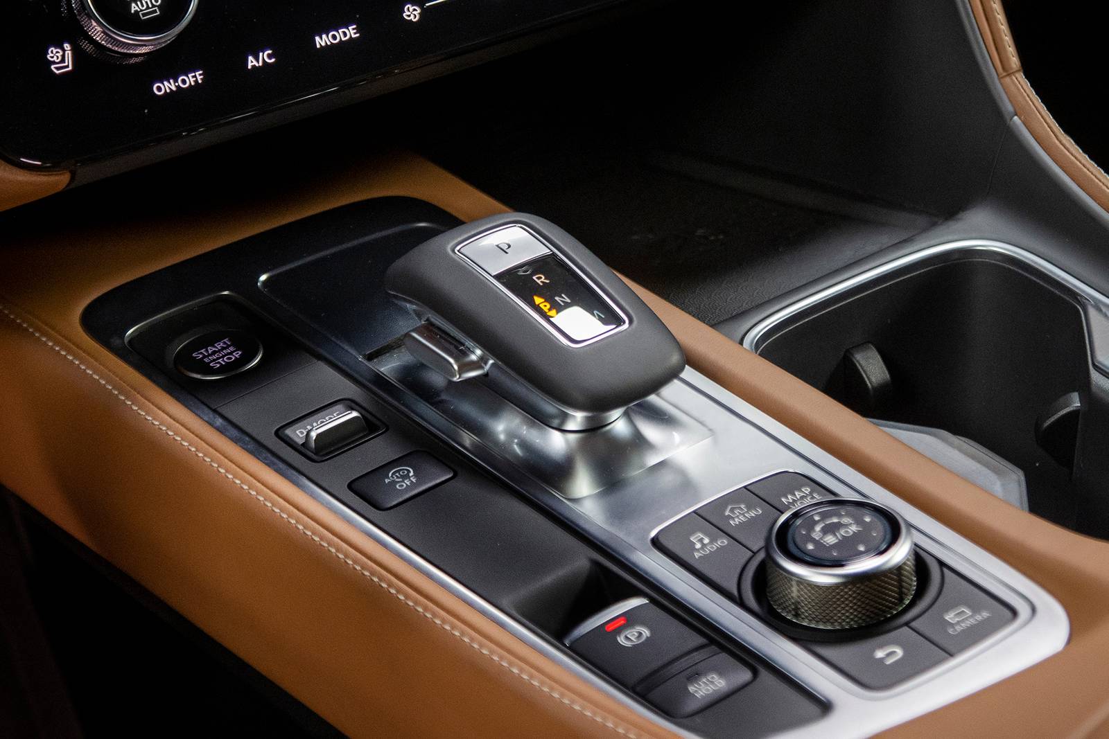 2022 Infiniti Qx60 interior SHF