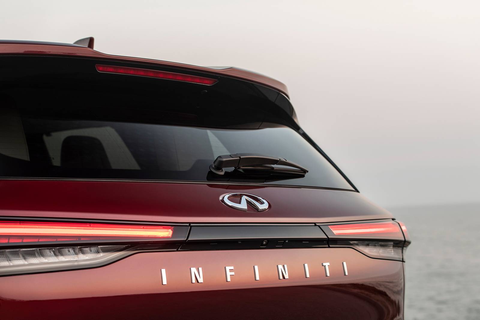 2022 Infiniti Qx60 exterior RBDG
