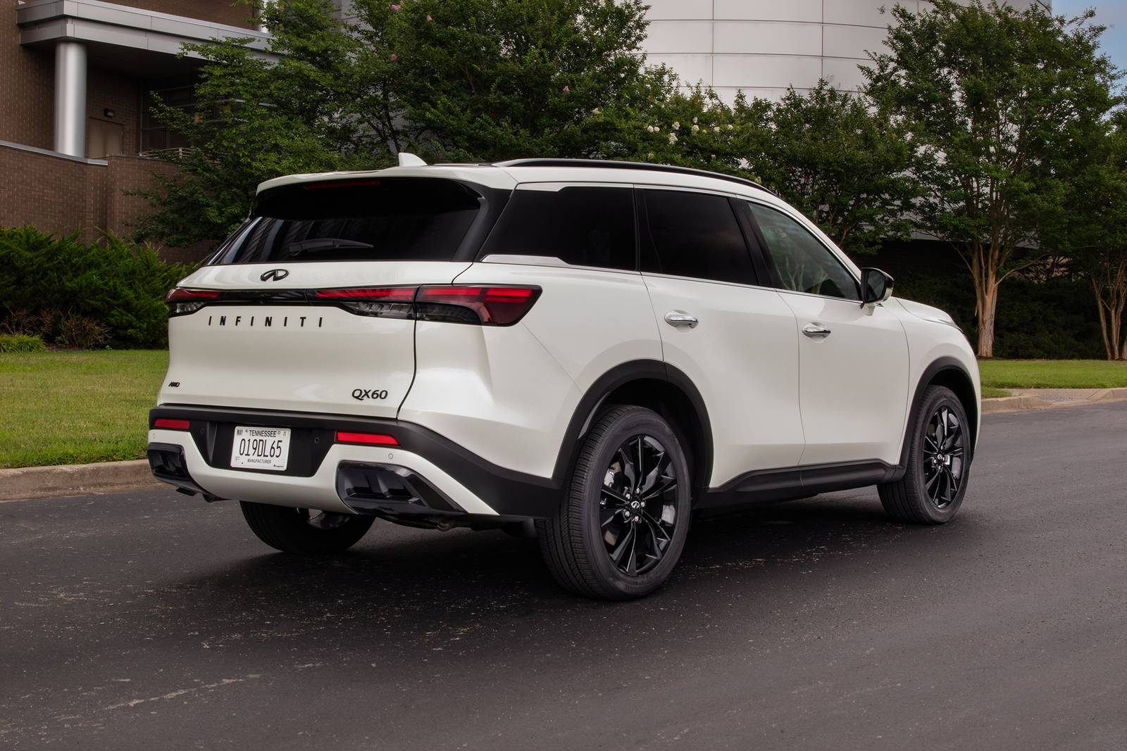 2025 Infiniti Qx60 exterior F