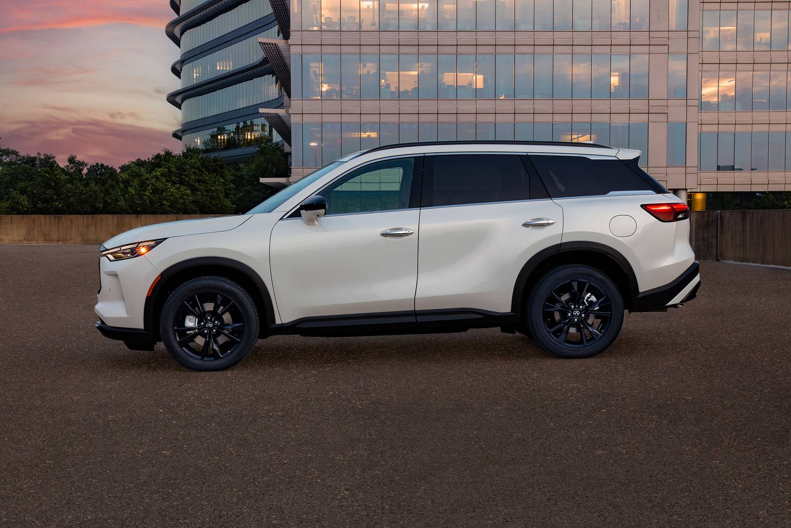 2025 Infiniti Qx60 exterior S