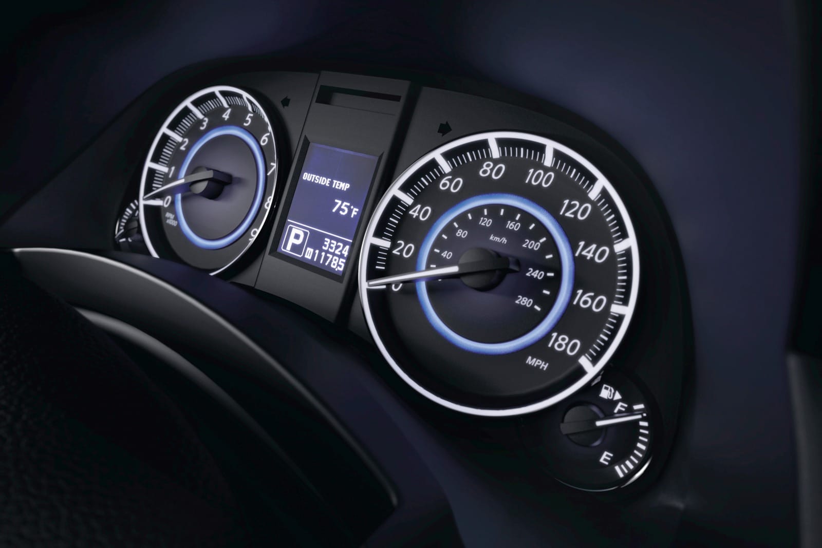 2017 INFINITI QX70 interior G