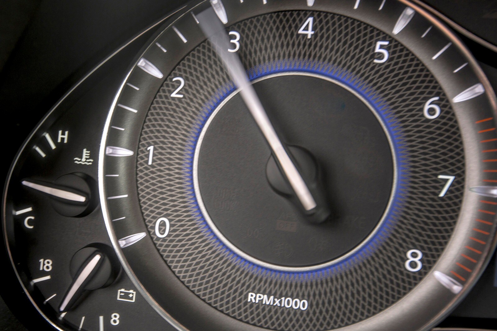 2016 Infiniti Qx80 interior G