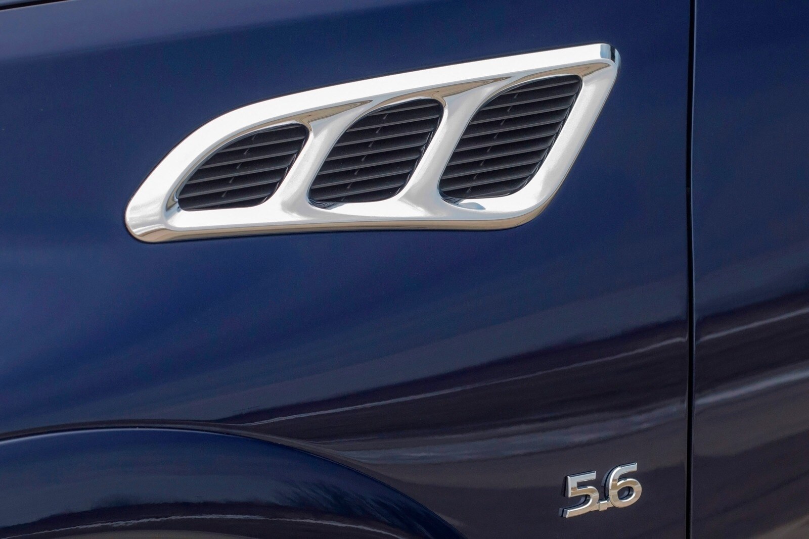 2017 Infiniti Qx80 exterior EDETAIL