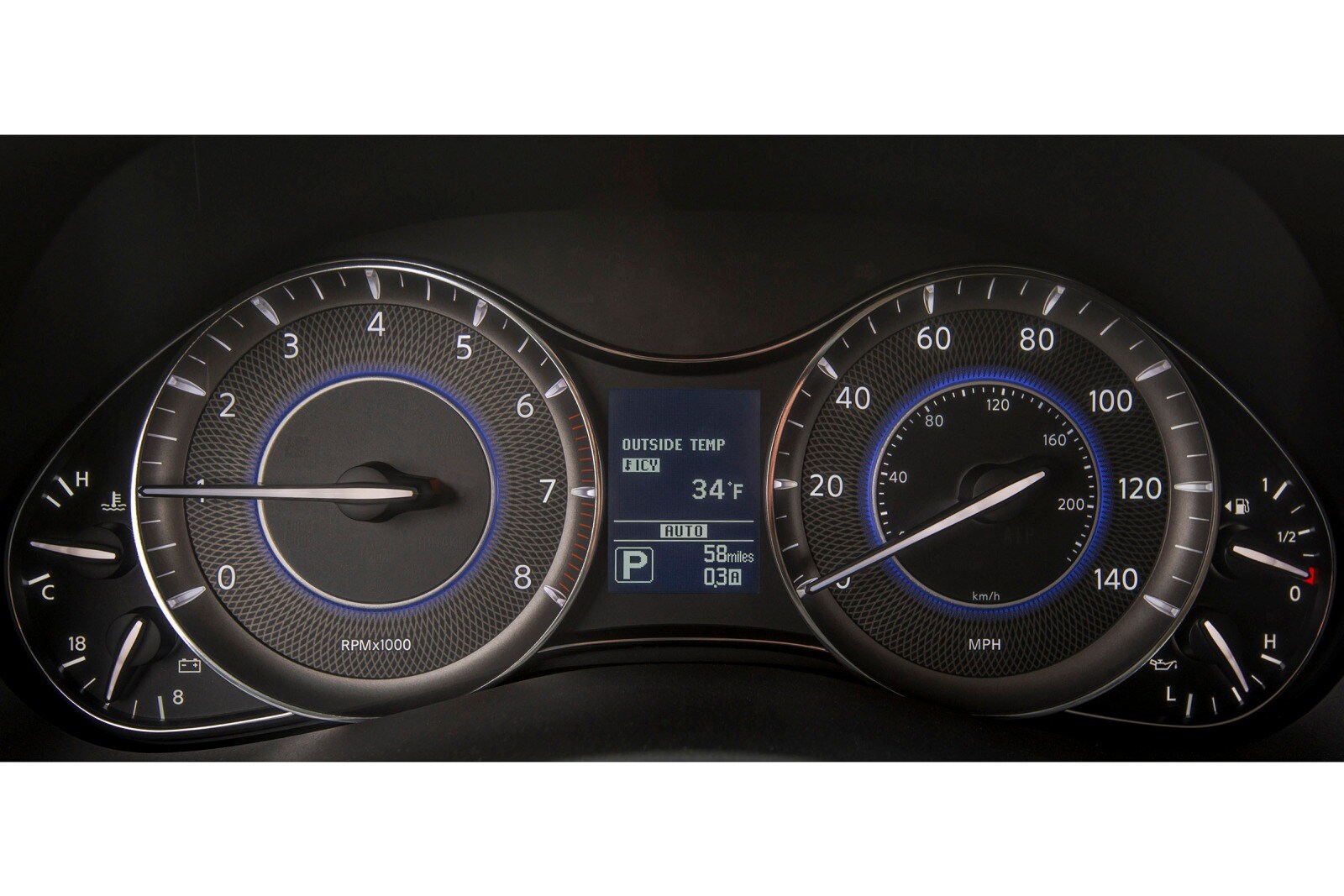 2017 Infiniti Qx80 interior G