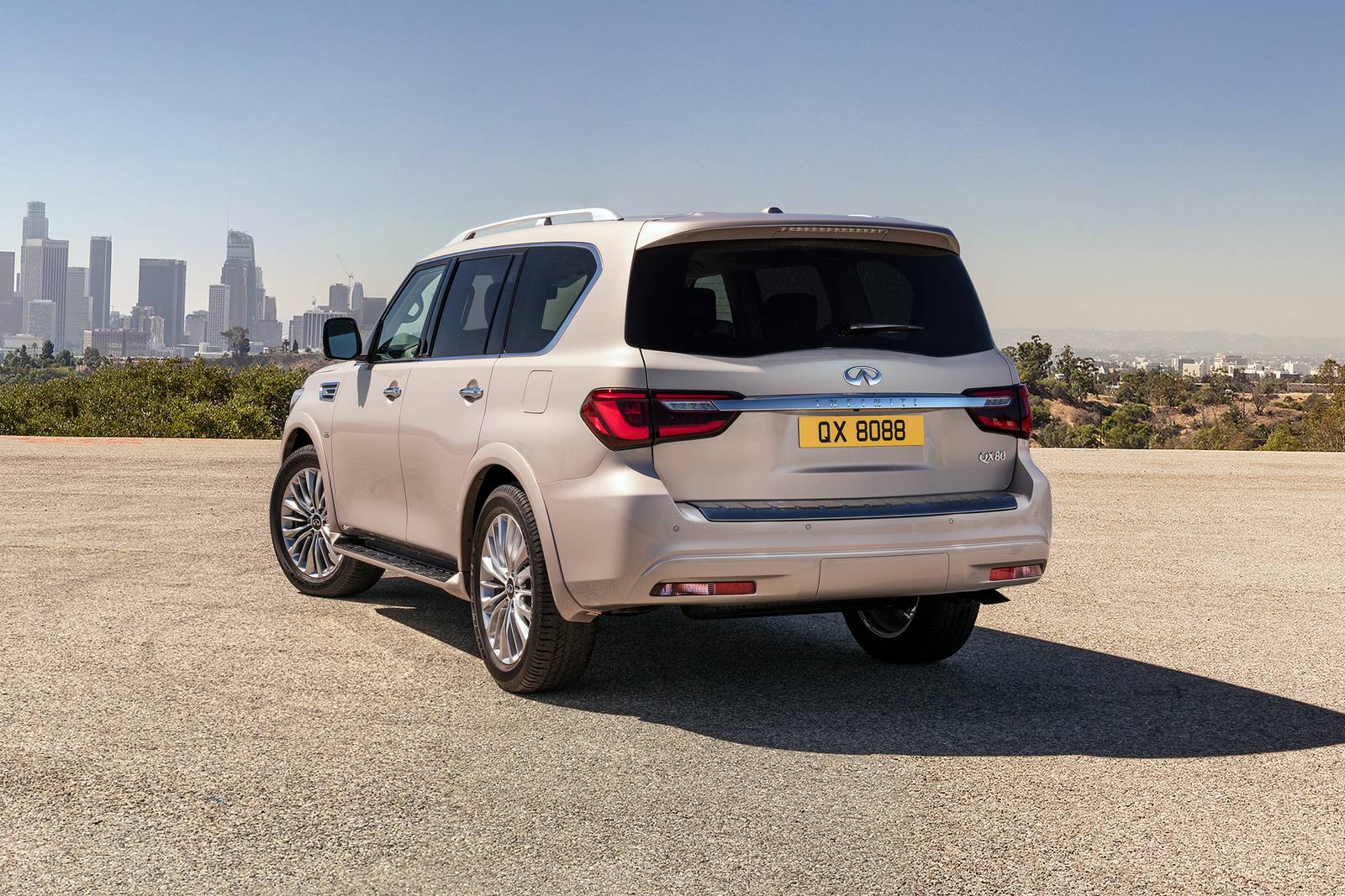 2019 Infiniti Qx80 exterior F