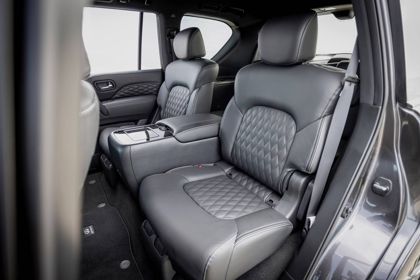 2022 Infiniti Qx80 interior I