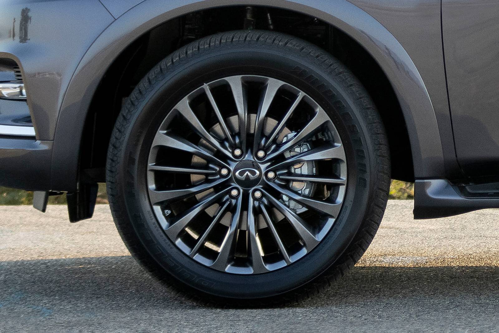 2023 Infiniti Qx80 exterior W