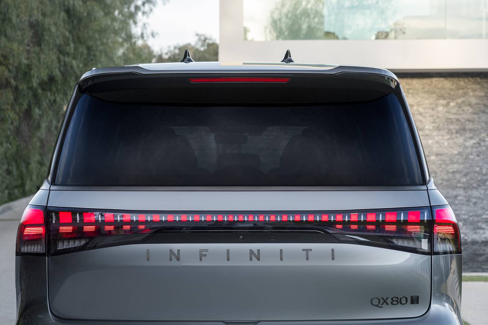 2025 Infiniti Qx80 exterior RBDG