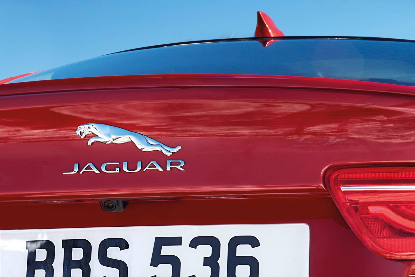 2019 Jaguar Xe exterior RBDG