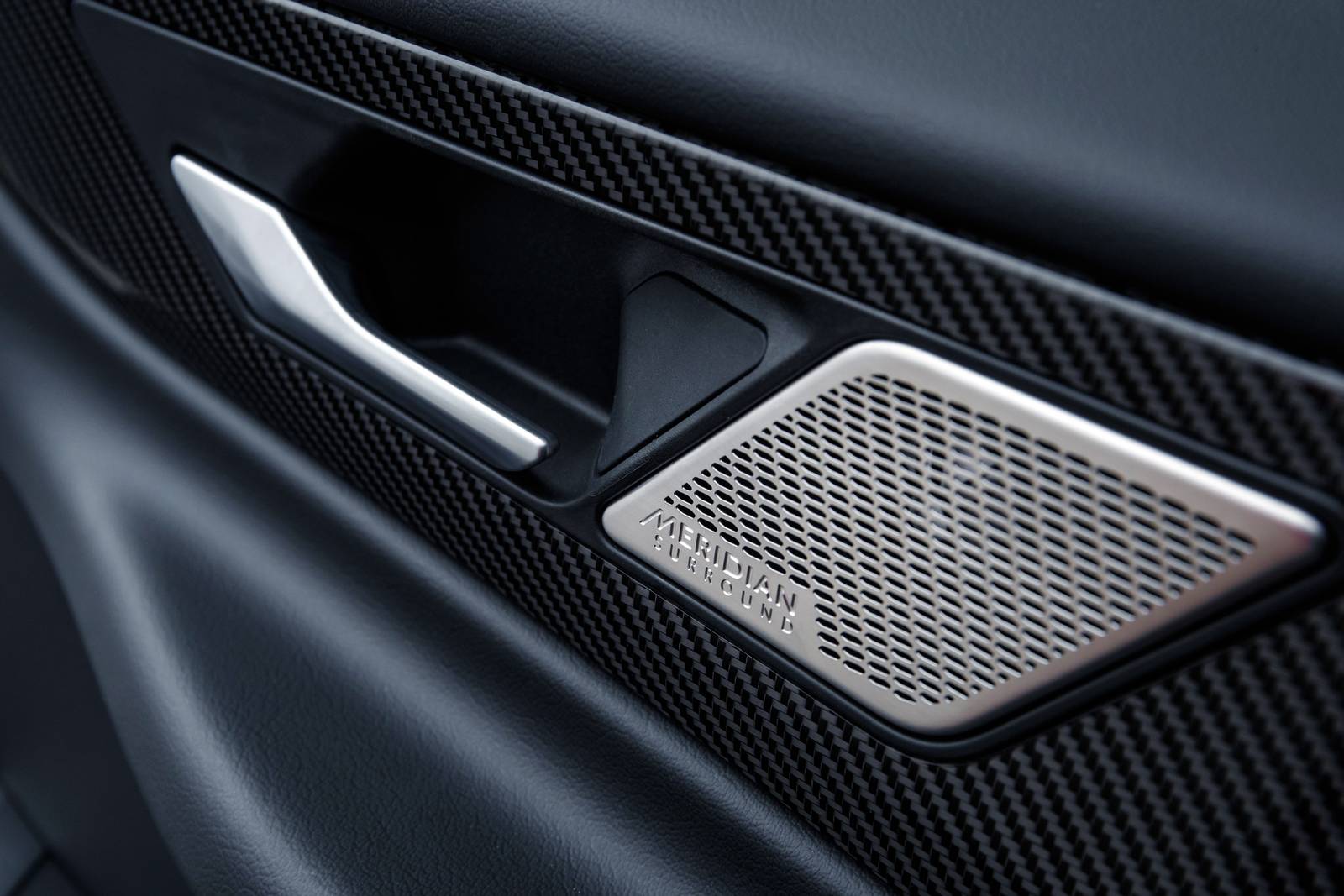 2020 Jaguar XE interior DETAIL