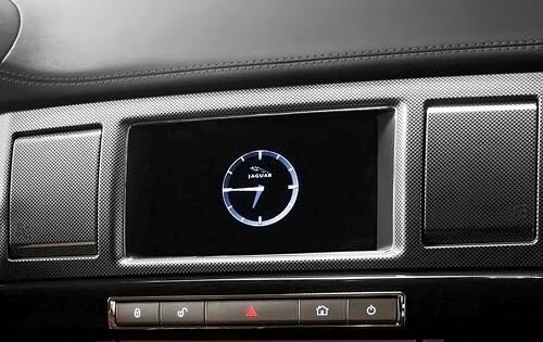 2010 Jaguar XF interior CC
