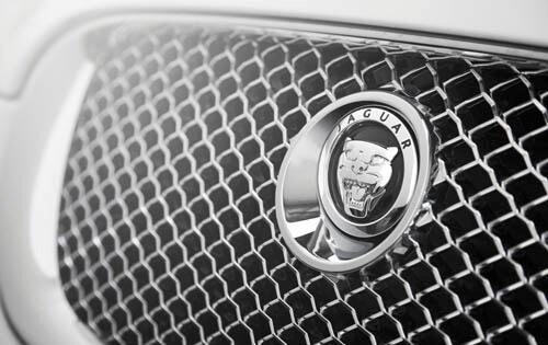 2011 Jaguar XF exterior FBDG