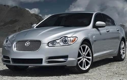 2011 Jaguar XF exterior FQ