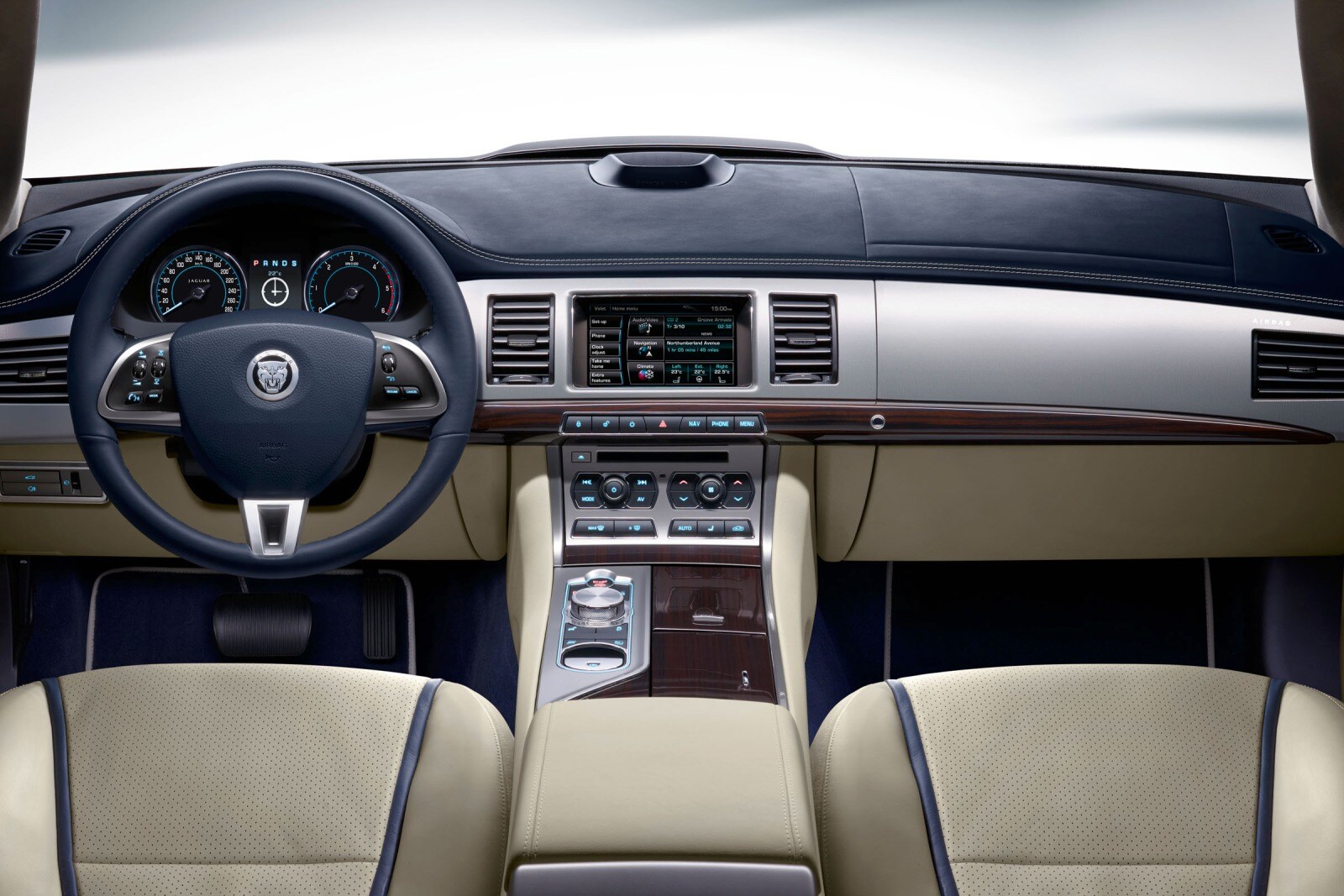 2012 Jaguar XF front safety D