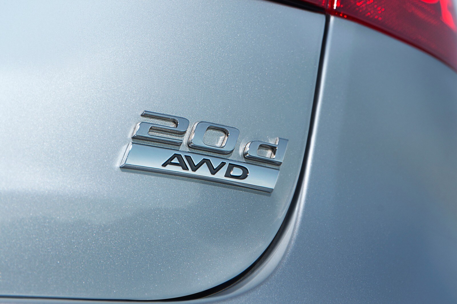 2017 Jaguar Xf exterior RBDG