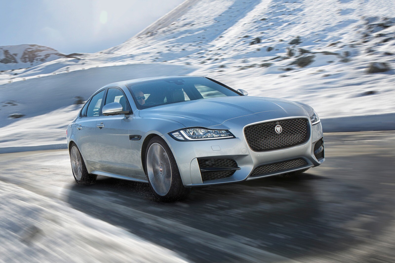 2018 Jaguar XF 20d R-Sport Sedan Exterior Shown