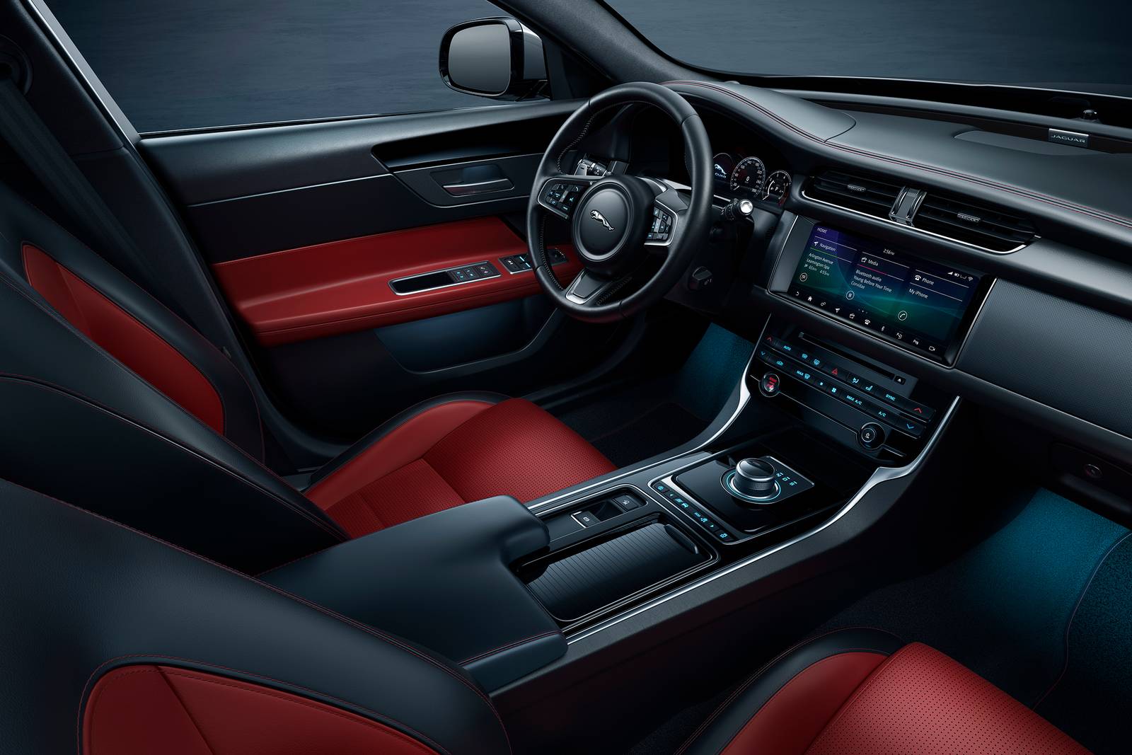 2020 Jaguar XF front safety D