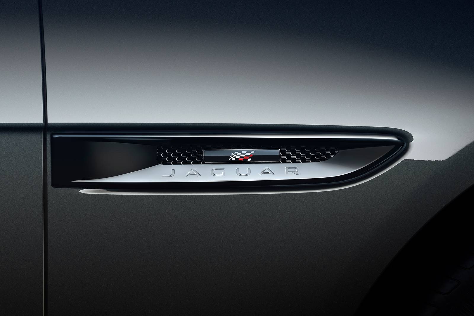 2020 Jaguar Xf exterior EDETAIL