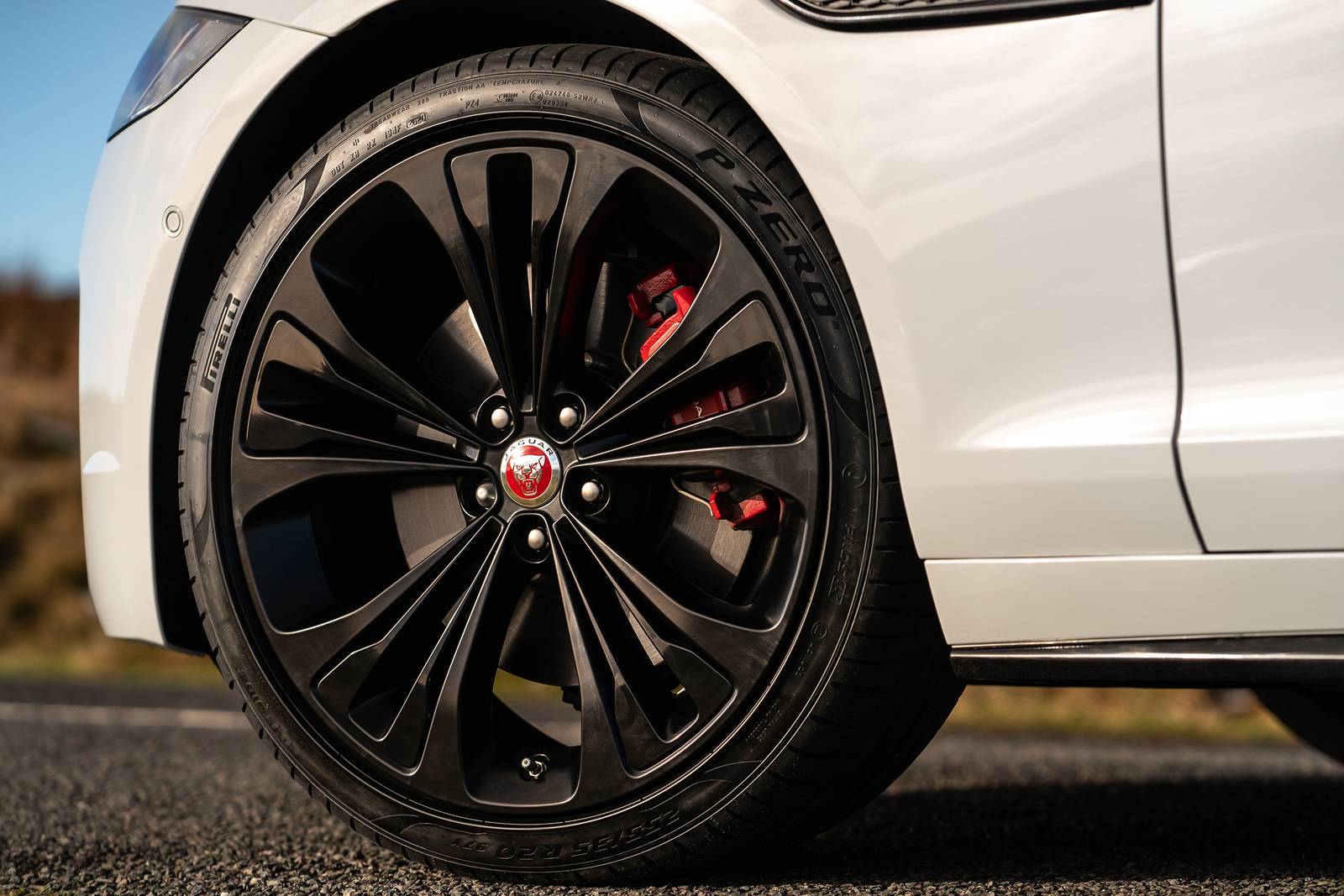 2021 Jaguar Xf exterior W