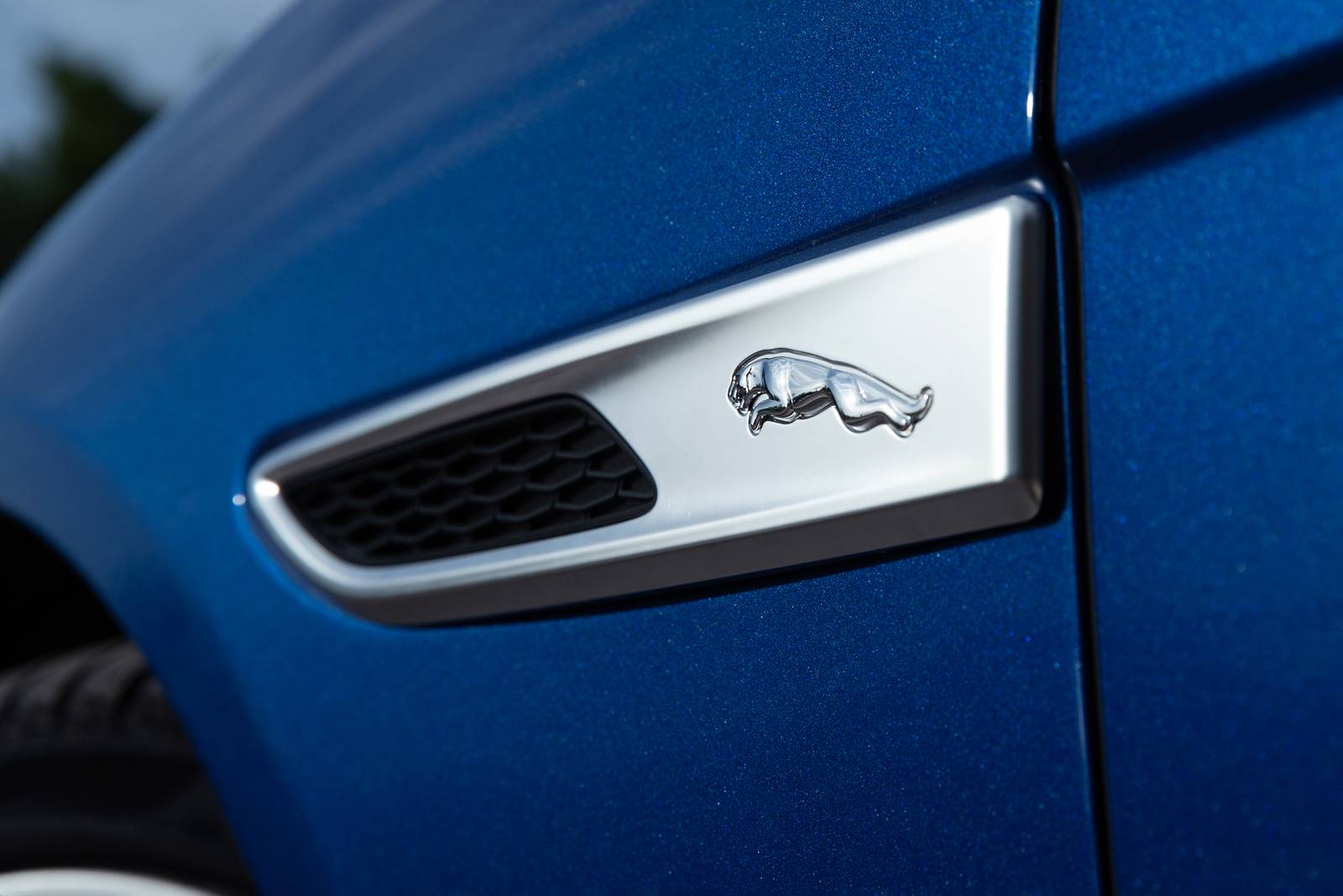 2024 Jaguar XF front safety EDETAIL