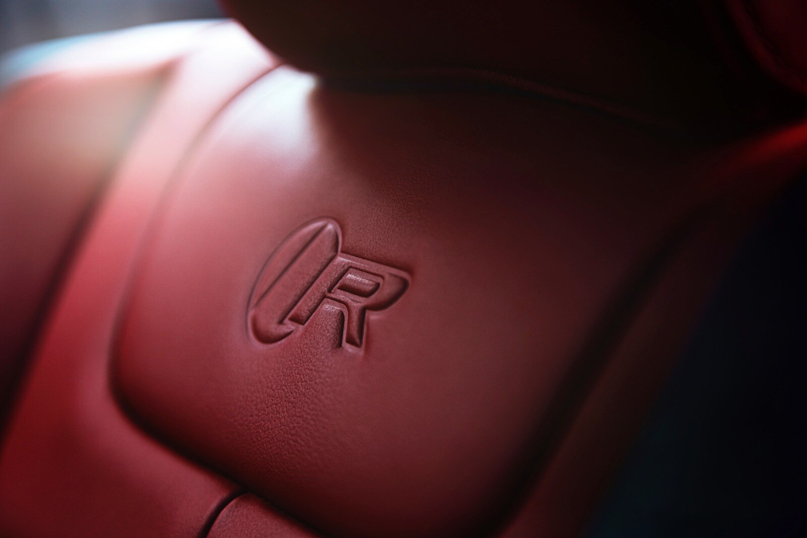 2017 Jaguar XJ interior DETAIL