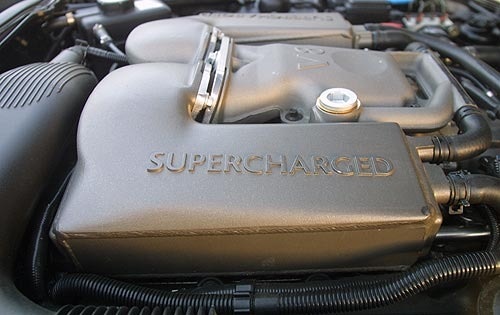 2000 Jaguar XK-Series exterior E