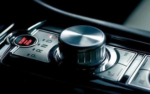 2010 Jaguar XK interior CC