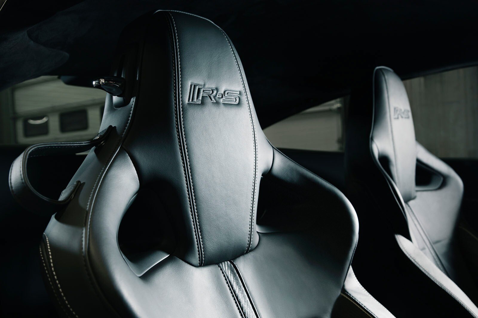 2013 Jaguar XK interior DETAIL