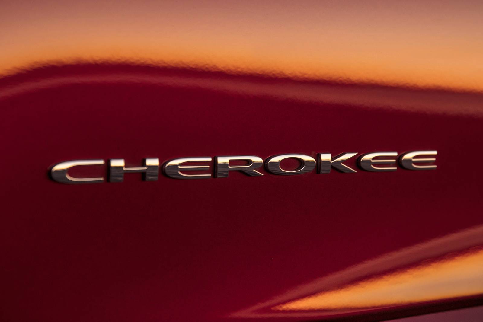 2019 Jeep Cherokee exterior FBDG