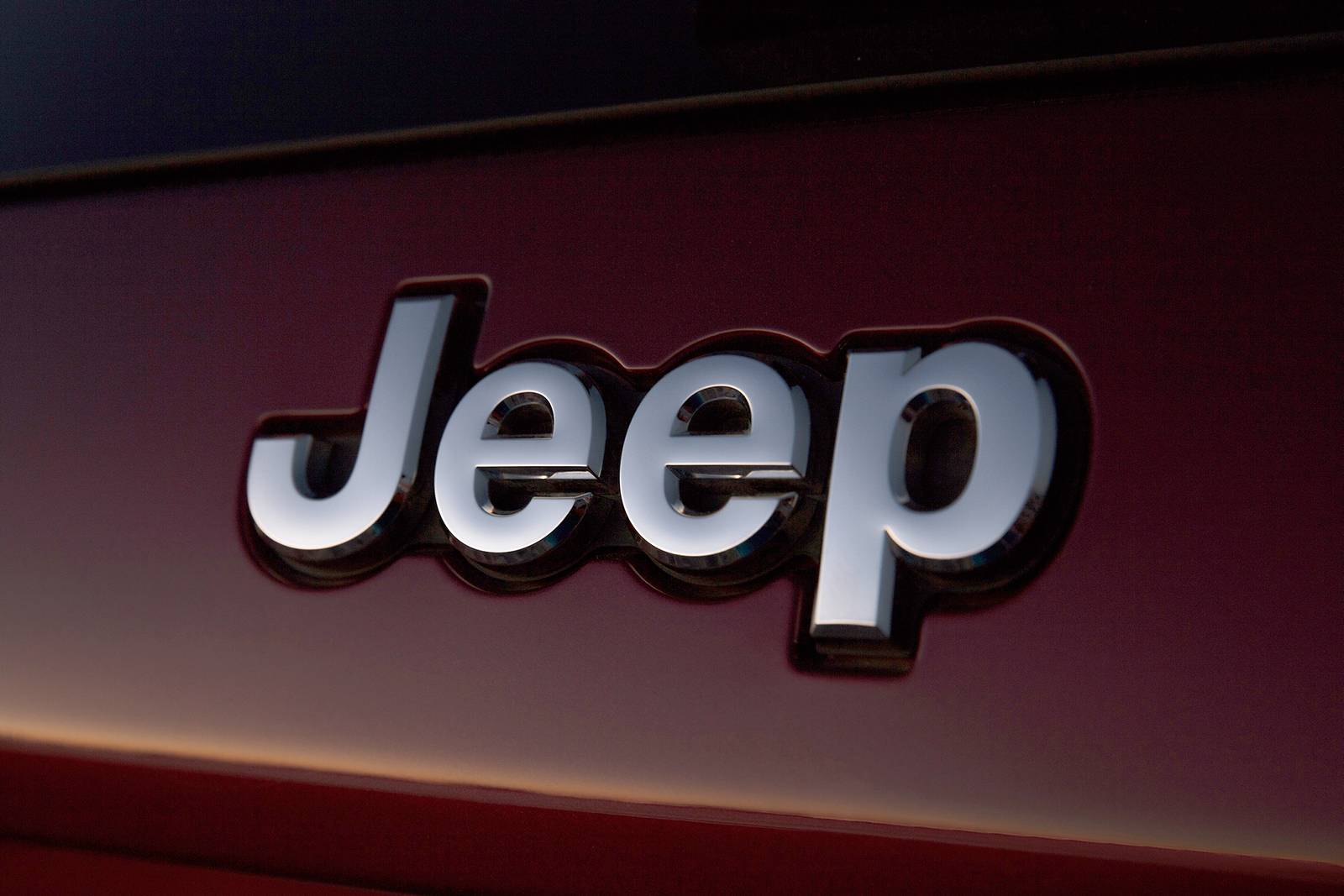 2019 Jeep Cherokee exterior RBDG