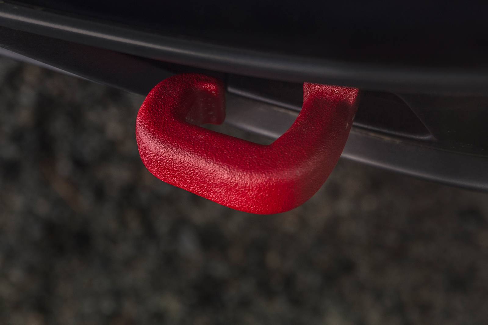2019 Jeep Cherokee front safety EDETAIL
