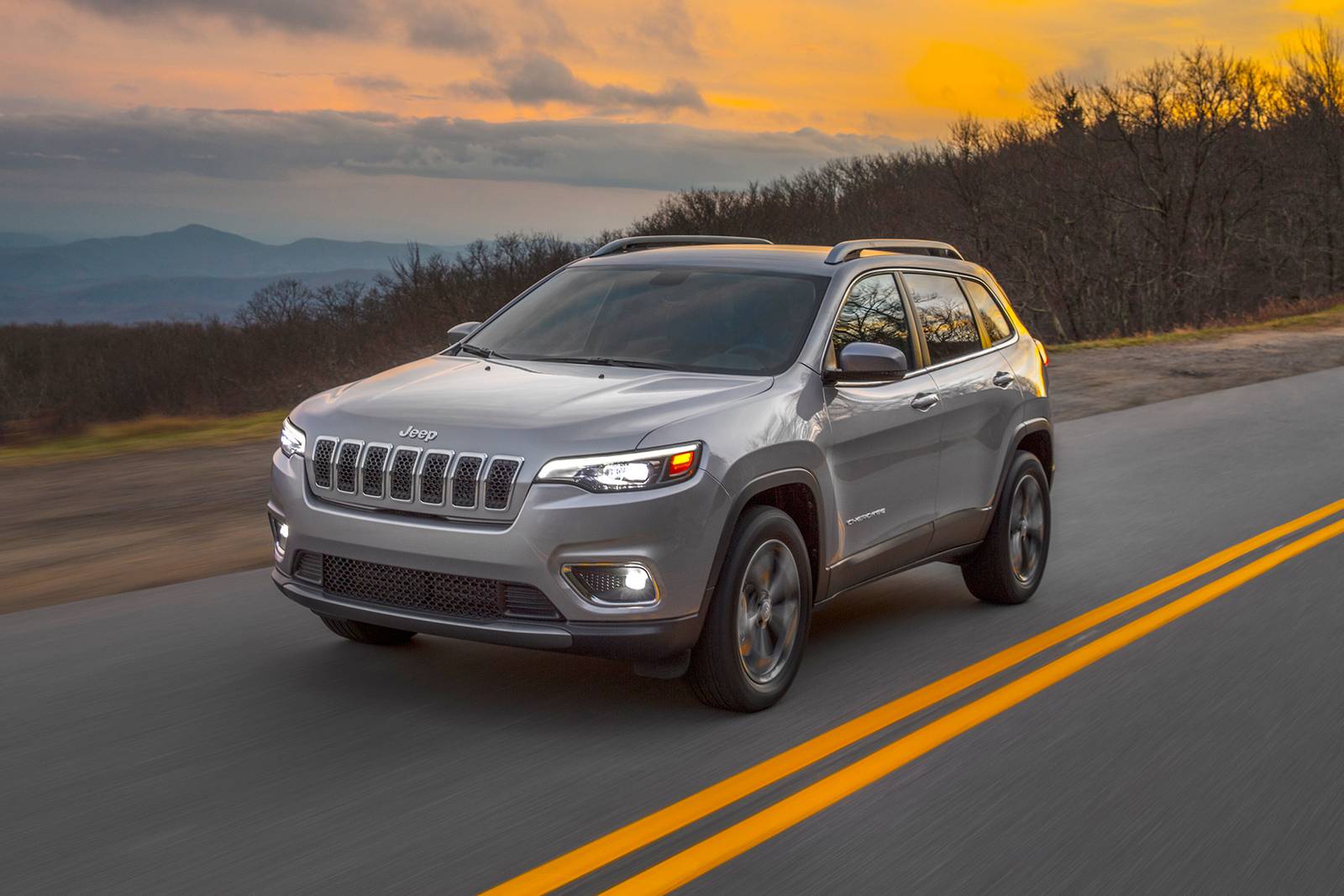 2022 Jeep Cherokee exterior FQ