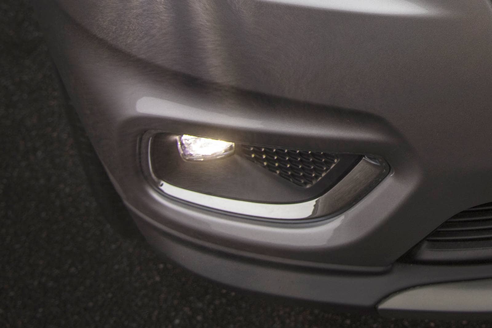 2022 Jeep Cherokee exterior FOG