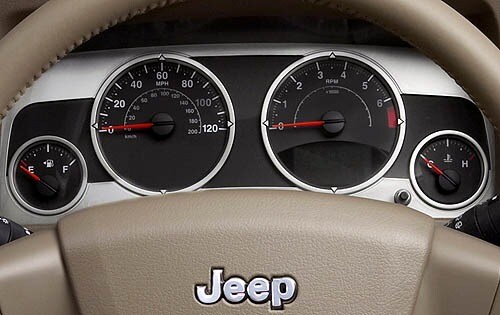 2007 Jeep Compass interior G