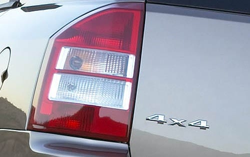 2007 Jeep Compass front safety FBDG