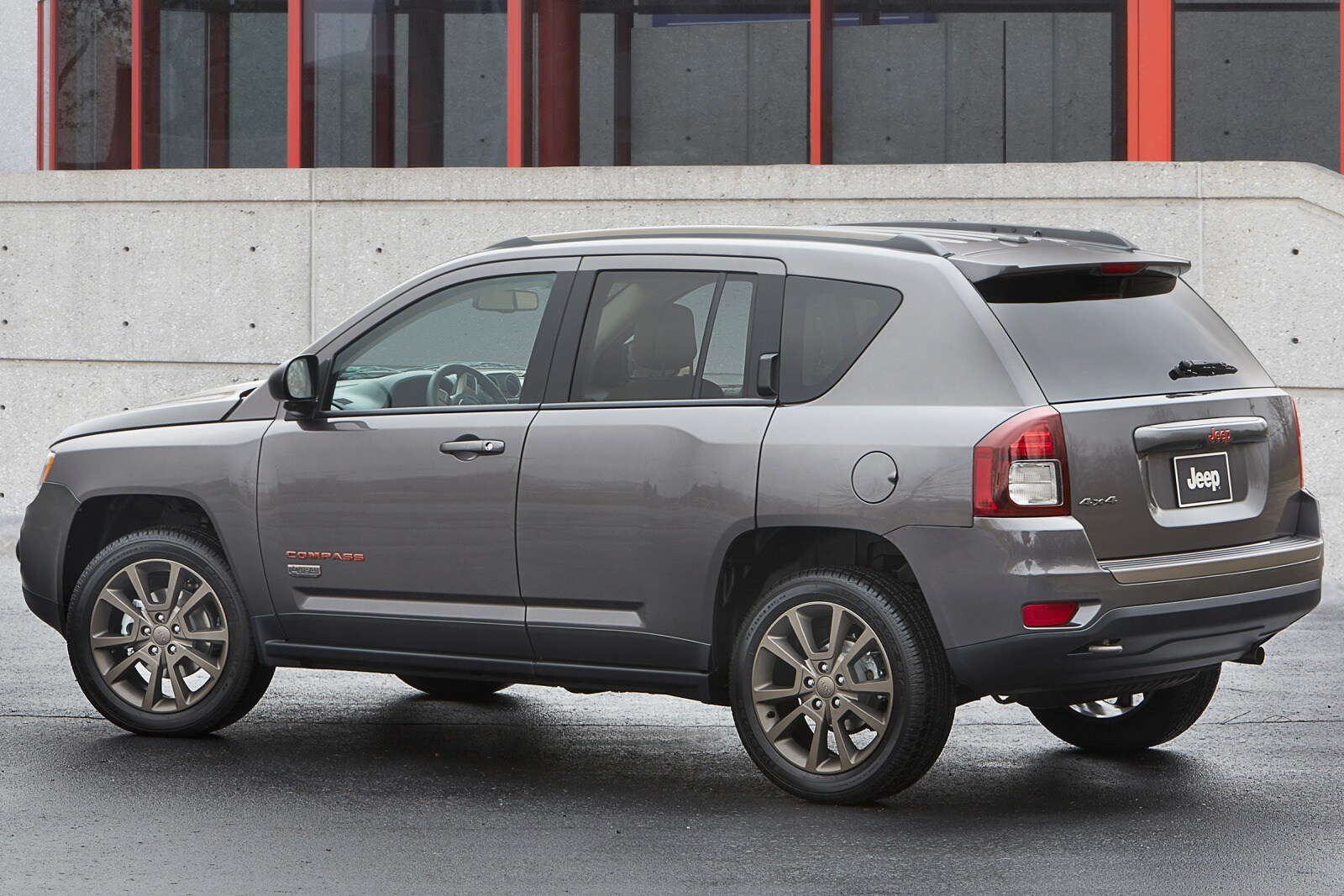 2017 Jeep Compass exterior FQ