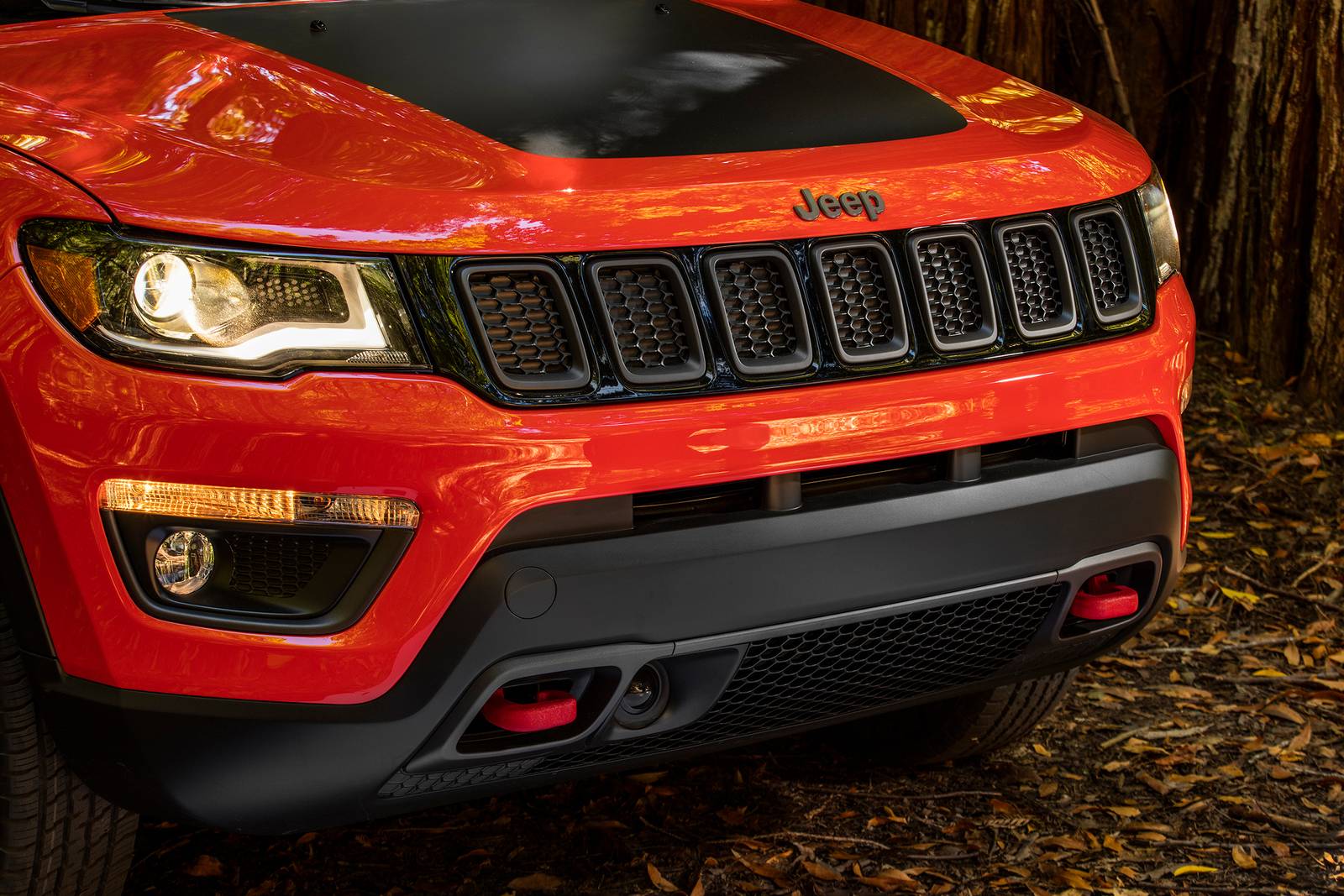 2018 Jeep Compass exterior FBDG