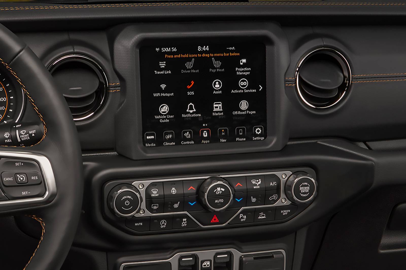 2022 Jeep Gladiator interior CC