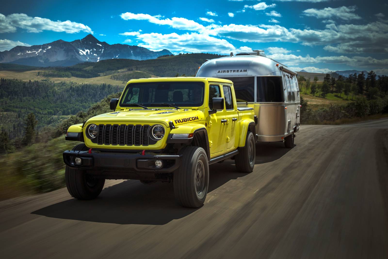 2024 Jeep Gladiator exterior LIFE1