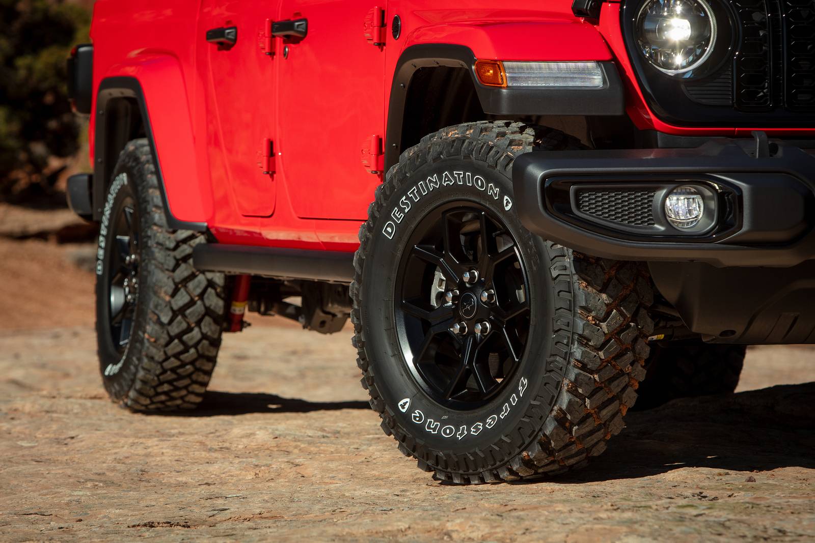 2025 Jeep Gladiator front safety EDETAIL