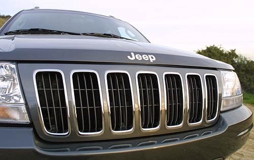 2002 Jeep Grand Cherokee exterior FBDG