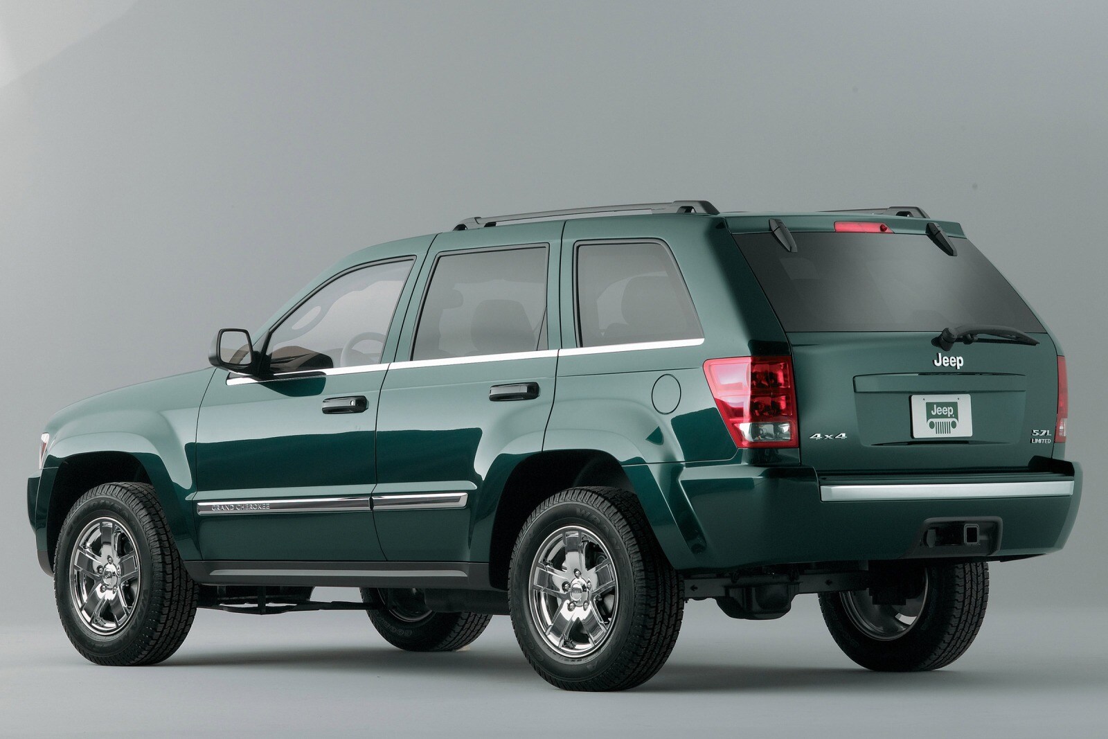 2007 Jeep Grand Cherokee exterior F