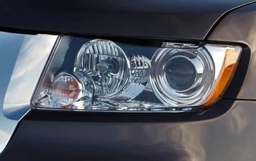 2011 Jeep Grand Cherokee — OEM photo 3
