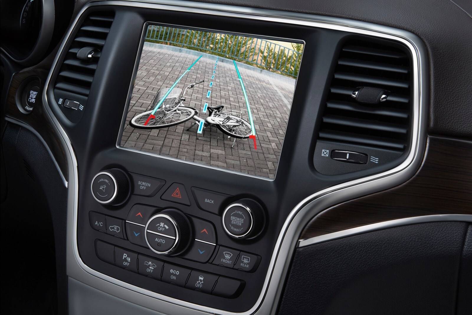 2015 Jeep Grand Cherokee interior CC