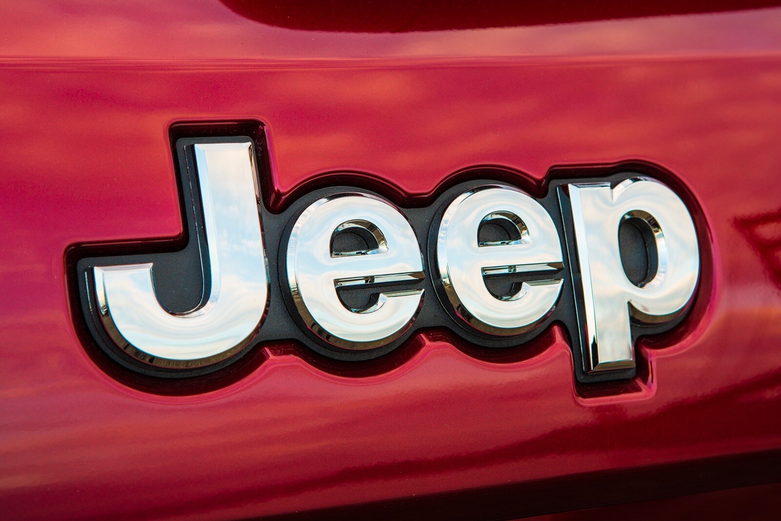 2016 Jeep Grand Cherokee — OEM photo 5