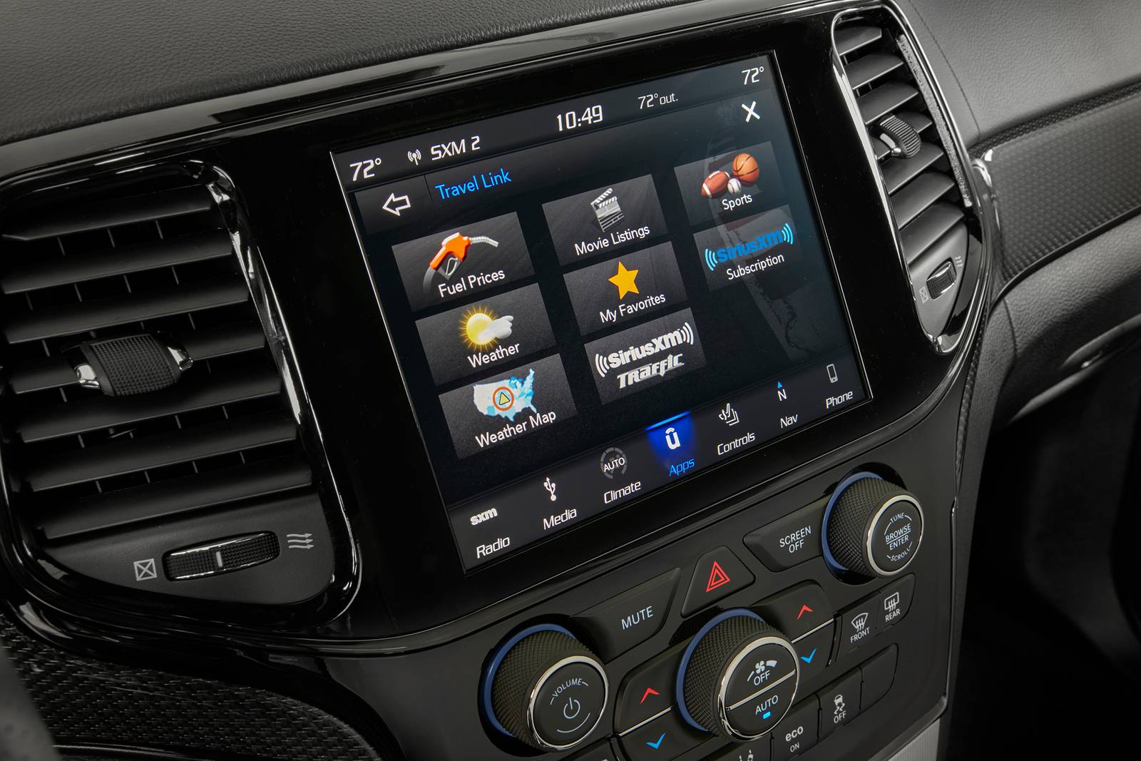 2019 Jeep Grand Cherokee interior CC