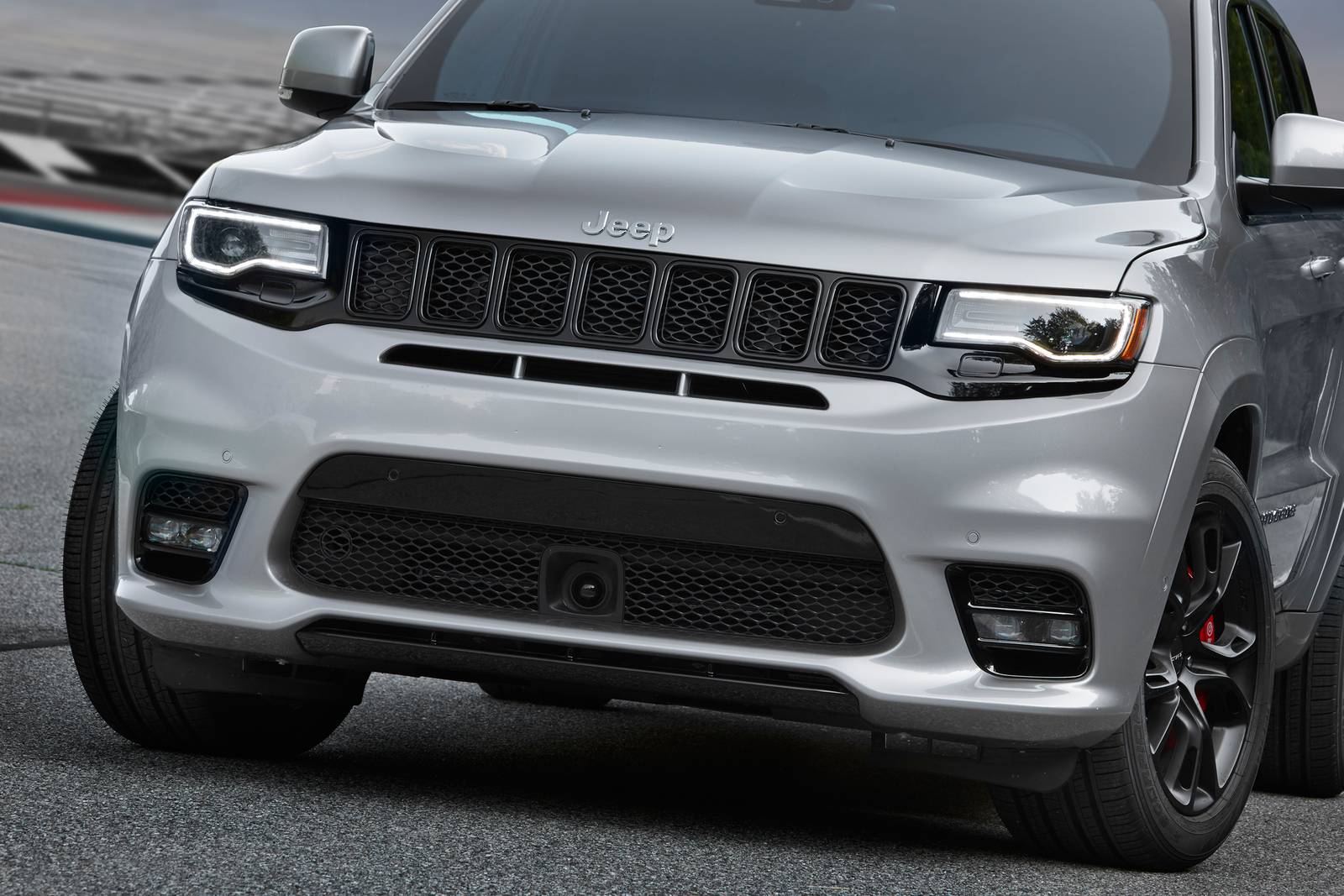 2021 Jeep Grand Cherokee exterior EDETAIL