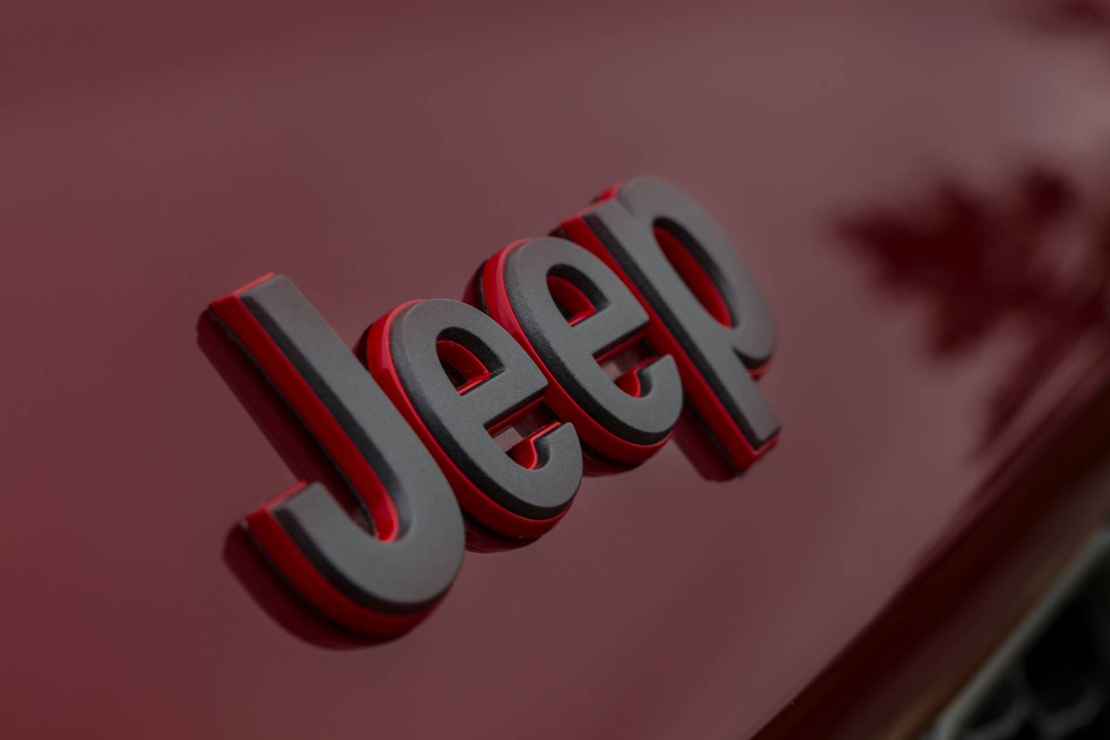 2022 Jeep Grand Cherokee exterior FBDG