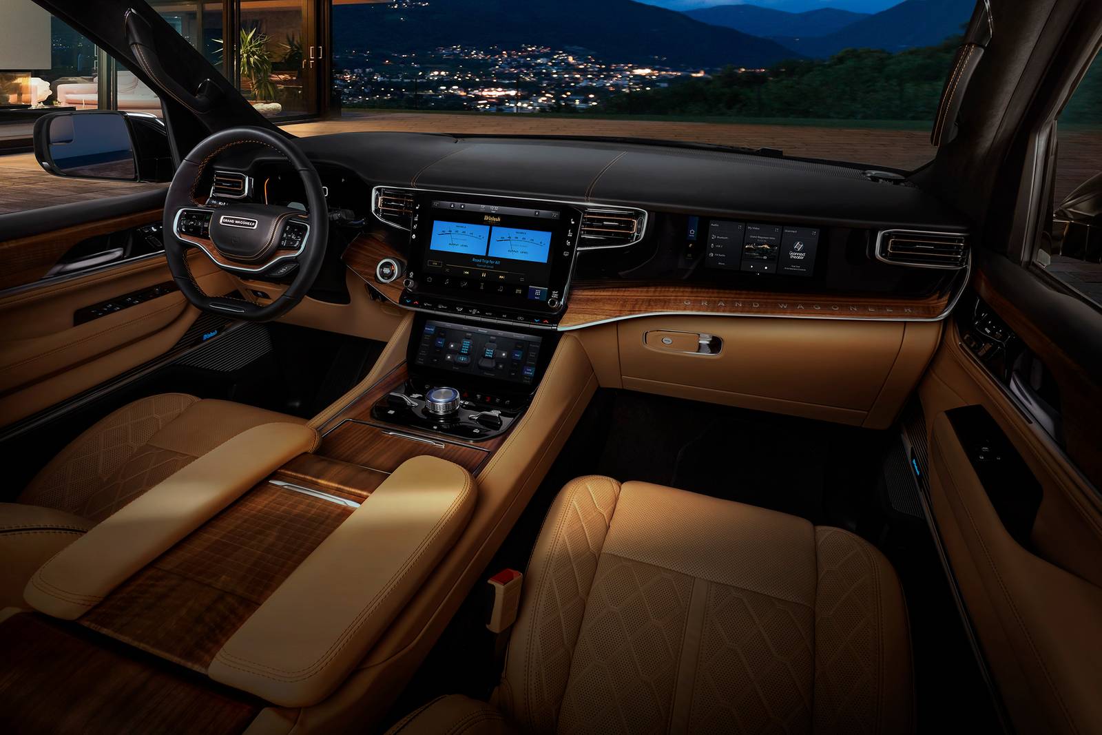 2022 Jeep Grand Wagoneer interior D