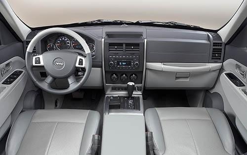 2008 Jeep Liberty interior I